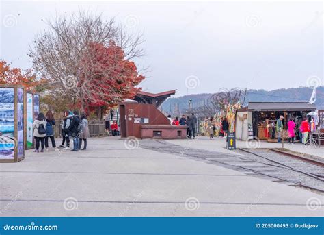 Imjingak Korea November 10 2019 People Are Strolling Over Dokgae