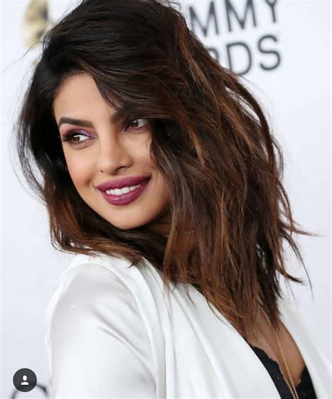 Pin By Jome On Priyanka Chopra Priyanka Chopra Hair Bollywood Hairstyles Priyanka Chopra