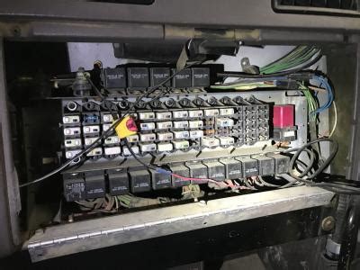 International 9200 Fuse Box For Sale