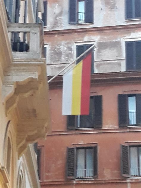 What flag is this? Found it in Rome. : r/vexillology