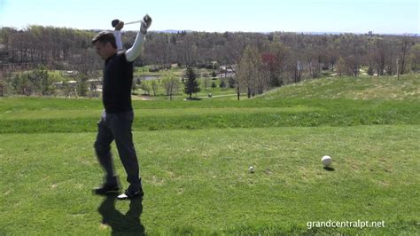 Dont Let Your Golf Game Cause Back Pain Grand Central Physical