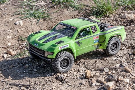 Axial Yeti Trophy Truck Rc Cars Cars Trucks Trophy Truck Axial Yeti