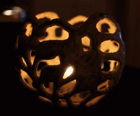 Candle Light GIF - Candle Light Lit - Discover & Share GIFs