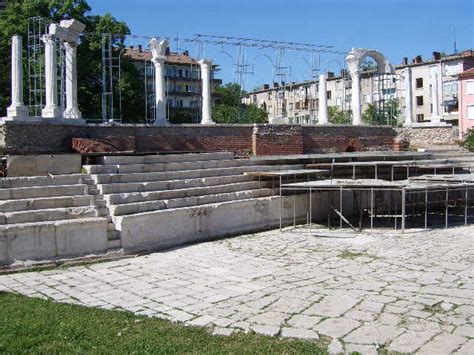 Stara Zagora, Bulgaria - the city of straight streets, linden trees and ...