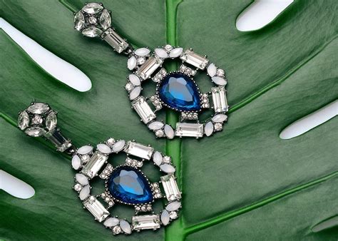 A Glimpse Into Hong Kongs Jewelry Landscape A Vibrant Hub Of Luxury