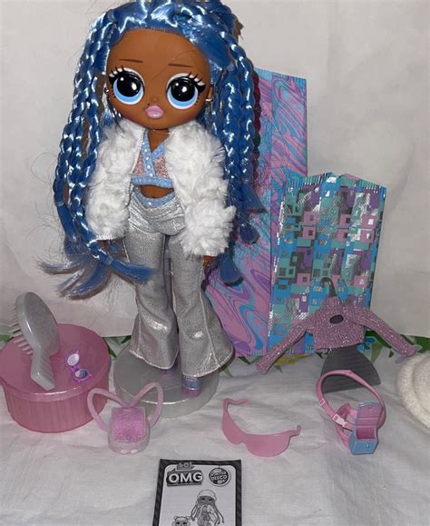 MGA Entertainment LOL Surprise OMG Snowlicious & Snow Angel Fashion ...