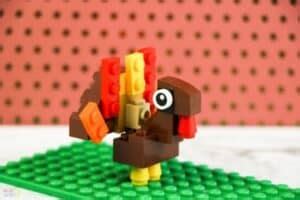 How to Build a LEGO Turkey for Thanksgiving | Mombrite