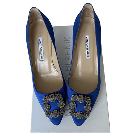 Manolo Blahnik Hangisi Blue Satin Ref283396 Joli Closet