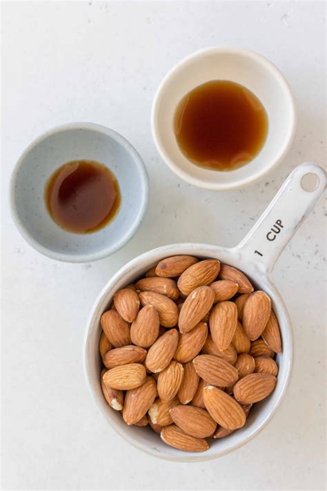 How To Make Almond Milk – Cookin' with Mima