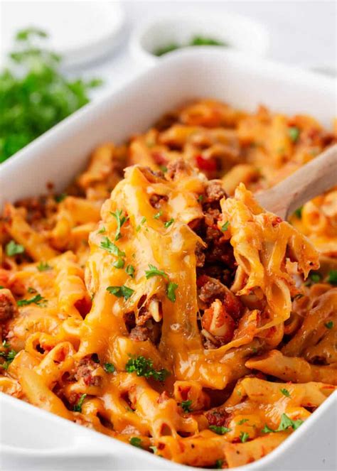 Easy Ground Beef Casserole - I Heart Naptime