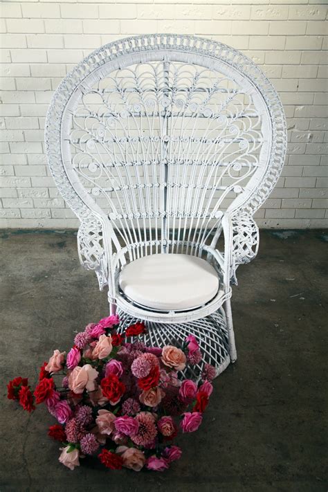 Giant White Peacock Chair Rsvp Event Hire