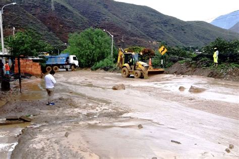 Normas Legales 233 Distritos De 7 Regiones En Estado De Emergencia Por Intensas Lluvias