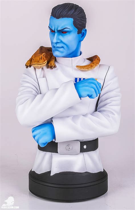 Star Wars Grand Admiral Thrawn Mini Bust