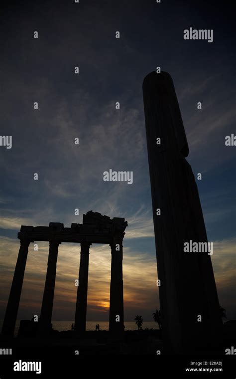 Apollo temple ruins Stock Photo - Alamy