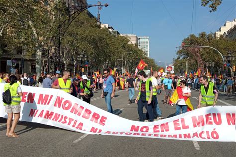 Manifestaci N De Octubre En Barcelona En Directo Cientos De Miles