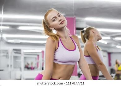 Sexy Blonde Engaging Barbell Shot Gym Stock Photo 2277914039 Shutterstock