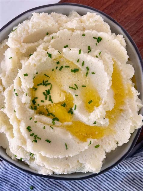 Cauliflower Mash - Foodology Geek