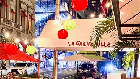 La Grenouille In New York Ny Trip Canvas