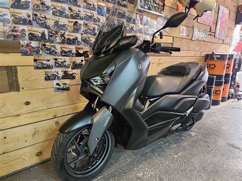 Yamaha Xmax Cm Scooter Km Noir