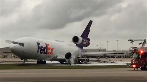 Fedex Plane Bursts Into Flames On Runway Cnn