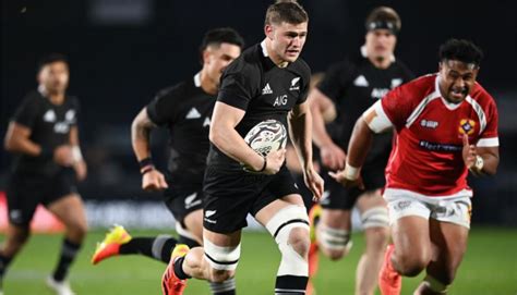 Иэн Фостер отыскал смысл в разгроме Тонги