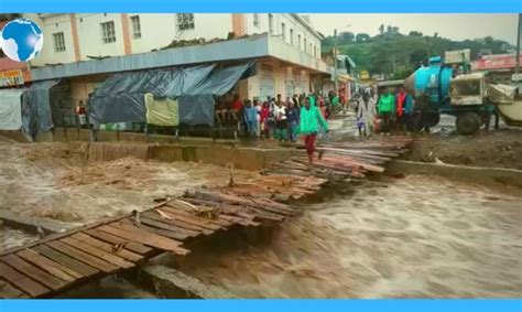 Flash floods hit Narok town after heavy rains