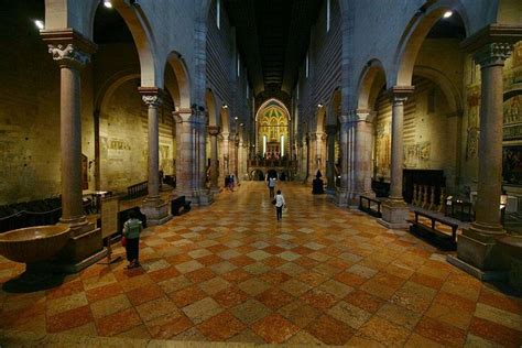 1120 38 Basilica Di San Zeno Maggiore Verona Veneto Italy Crypt Xs