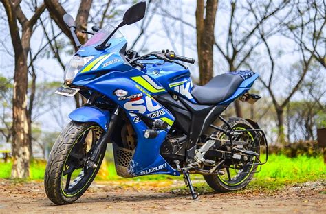 Suzuki Gixxer Sf Double Disc Motogp Bikesguide