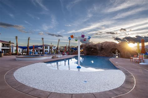 Arcadia Resort — Cutting Edge Pools