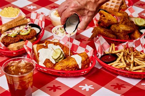 HOT CHICKEN TAKEOVER Updated July Photos Reviews N High St Columbus