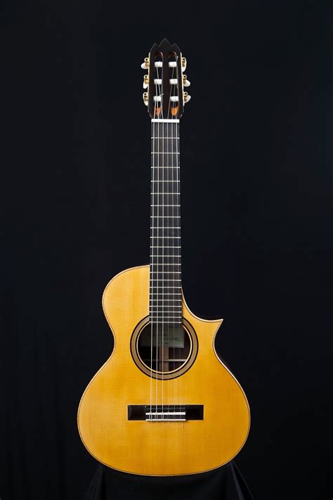 Requinto Tuning