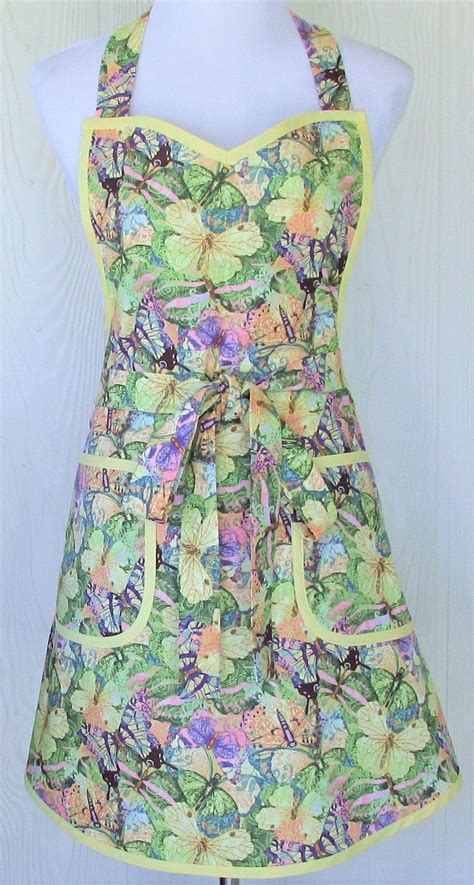 Butterfly Floral Apron With Pockets Vintage Style Apron For Etsy