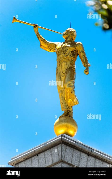 San Antonio LDS temple Stock Photo - Alamy