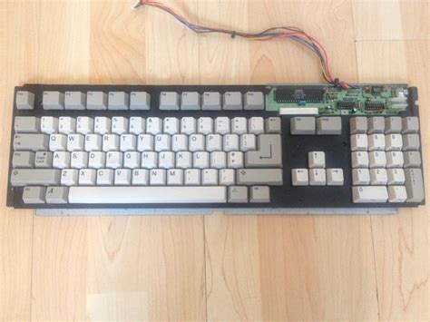 Amiga 500 Keyboard UK No Yellowing Excellent Example. | #1783321380