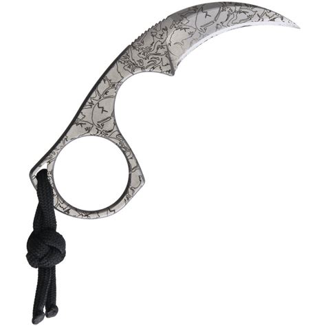 Bastinelli Diagnostic Karambit Skulls