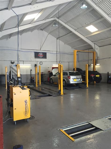 MOT Station Repairs Tyres Freehold Industrial Unit Business Trade Centre