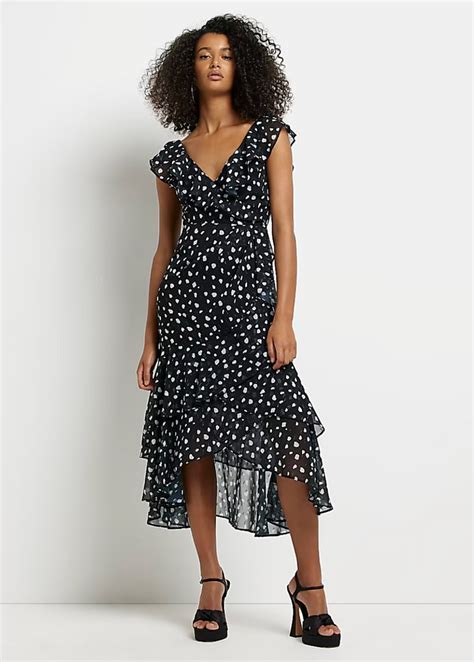 Holly Willoughbys New Polka Dot Dress Is Trending On John Lewis Right