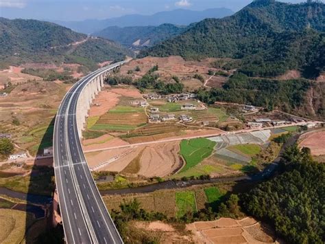 Yunnan Communications Construction Wins Three Expressway Projects In Yunnan Seetao