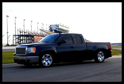 2008 Gmc Sierra V8 Sle Ext Cab Lowered On 20 Denali Wheels In Ga