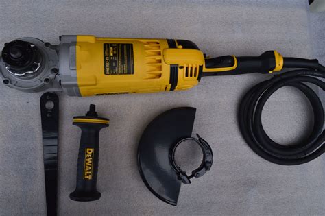 Amoladora Dewalt Dwe4557 7pulgadas 8500rpm 2400w Ferretería Cano