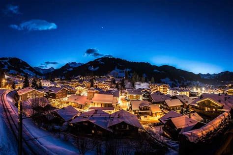 Gstaad Luxury Ski Chalets - Exclusive Ski Holidays | Leo Trippi