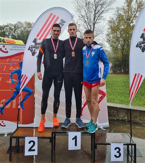 Dino Bošnjak obranio naslov prvaka Hrvatske u krosu na 10 km Noa