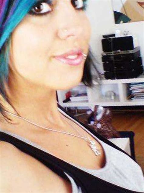 Hot Collection Of Selfpics Of An Amateur Groupie Babe Porn Pictures XXX Photos Sex Images