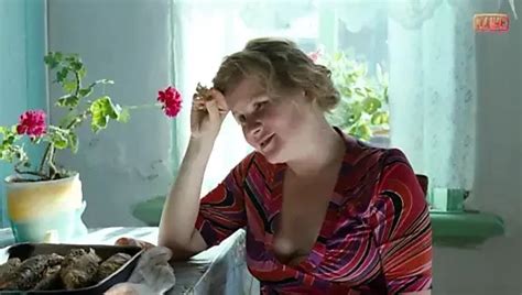 Mature Midget Vixen And Colette X Xhamster