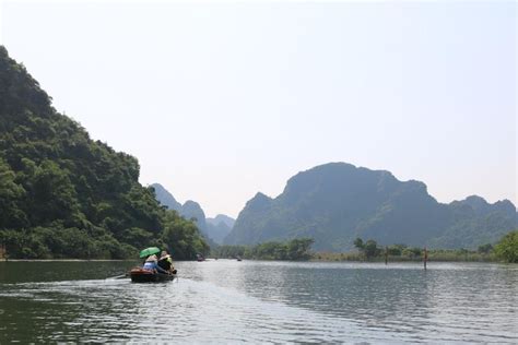 Ninh Binh Hoa Lu Mua vandring Tam Coc båt privat tur GetYourGuide