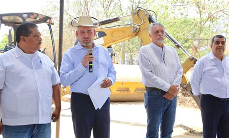 Entrega Ramírez Bedolla obras en Tierra Caliente Quadratín Michoacán