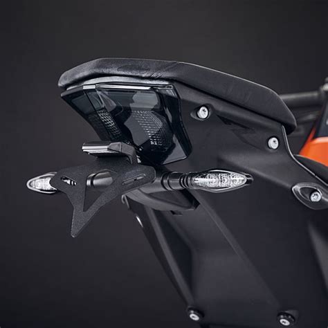 Support De Plaque Evotech Performance Superduke Ktm