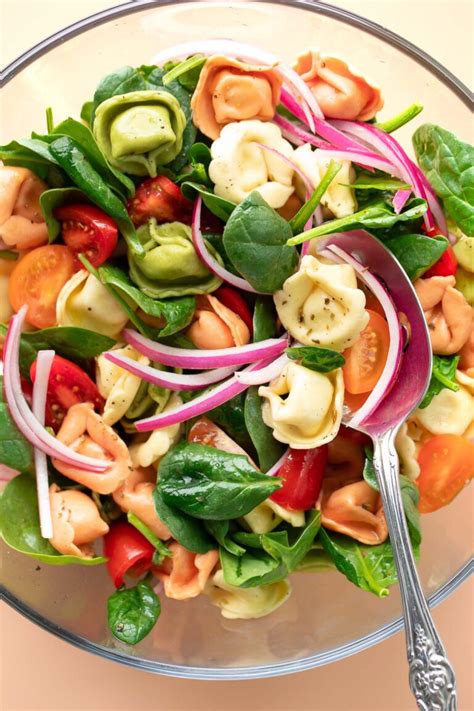 Spinach Tortellini Salad Peas And Crayons