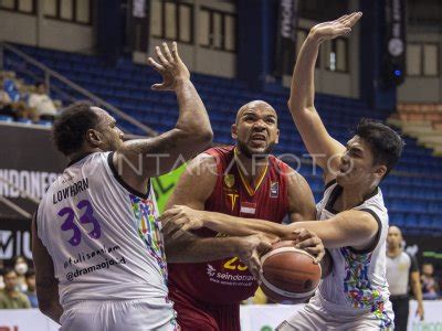 Bali United Basketball Kalahkan Elang Pacific Caesar Antara Foto