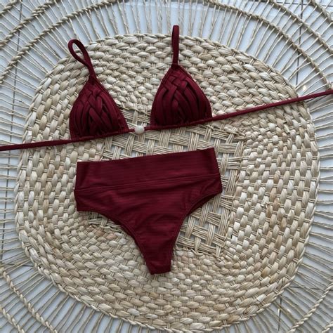 Biqu Ni Liso Cortininha Macram Hot Pants Vermelho Escuro Elly Modas